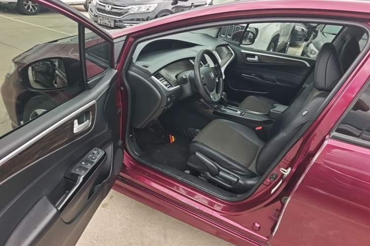 Used Honda Jade 2017 210TURBO CVT Fashion Edition 5-seater
