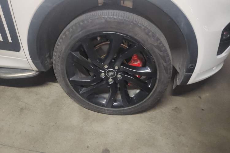 Used Land Rover Discovery Sport 2019 240 PS SE Dynamic Version China V Standard
