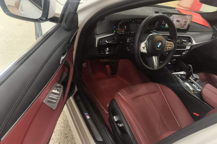 Used BMW 5 Series 2022 Second Facelift 530Li Leading Edition M Sport Package