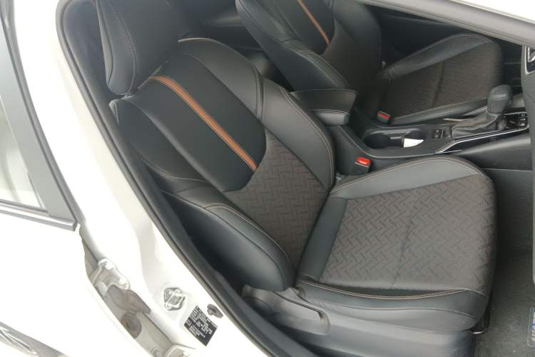 Used Toyota Levin 2023 Smart Electric Hybrid Dual-Engine 1.8L Sport Edition
