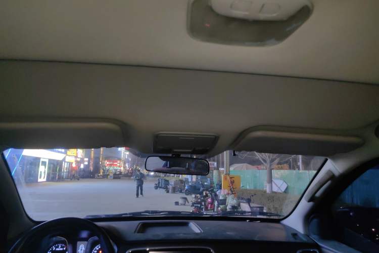 Used Zxauto Terralord 2016 2.5T Two-Wheel Drive Luxury Version JE4D25E Headliner