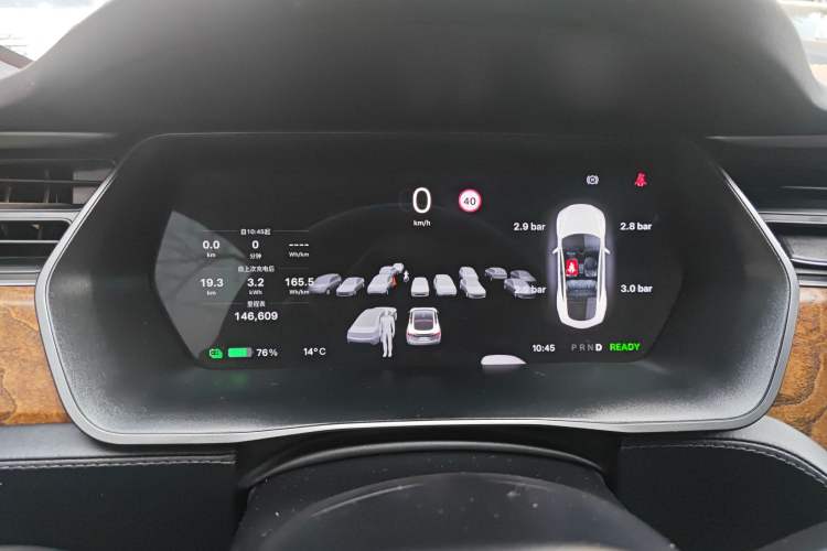 Used Tesla Model S 2019 Long-Range Version
