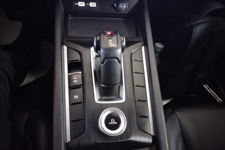 Used Great Wall Poer 2023 2.0T Commercial Version Automatic Gasoline 4x4 Elite Long-Box GW4C20B
