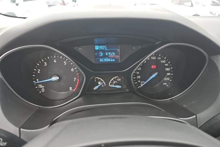 Used Ford Focus 2015 Sedan 1.6L Automatic Trend Model Instrument Cluster