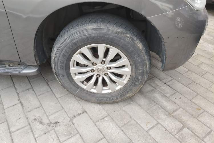 Used Nissan Patrol 2017 4.0L XE Middle East Version