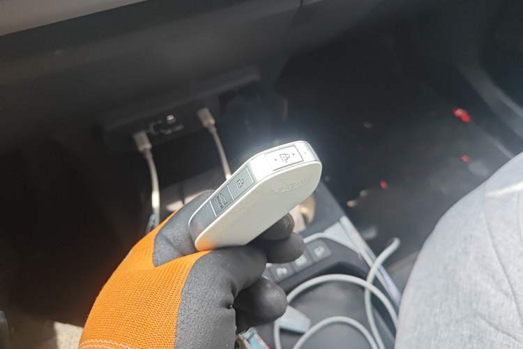 Used Kia EV5 2024 530 Land Vehicle Key