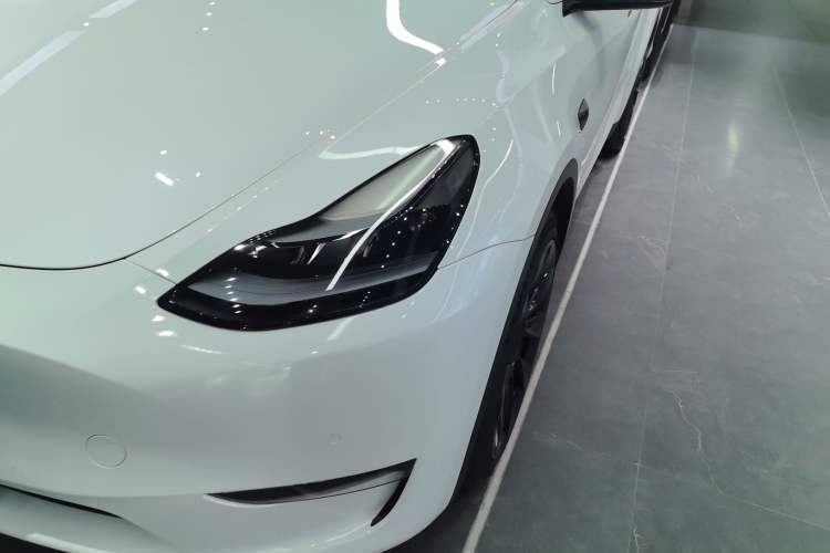 Used Tesla Model Y 2021 Revised Version 2 Long-Range All-Wheel-Drive Edition
