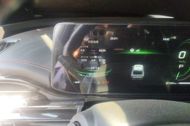 Used GAC Trumpchi EMPOW 2021 270T DCT J16 Version Odometer Close Up