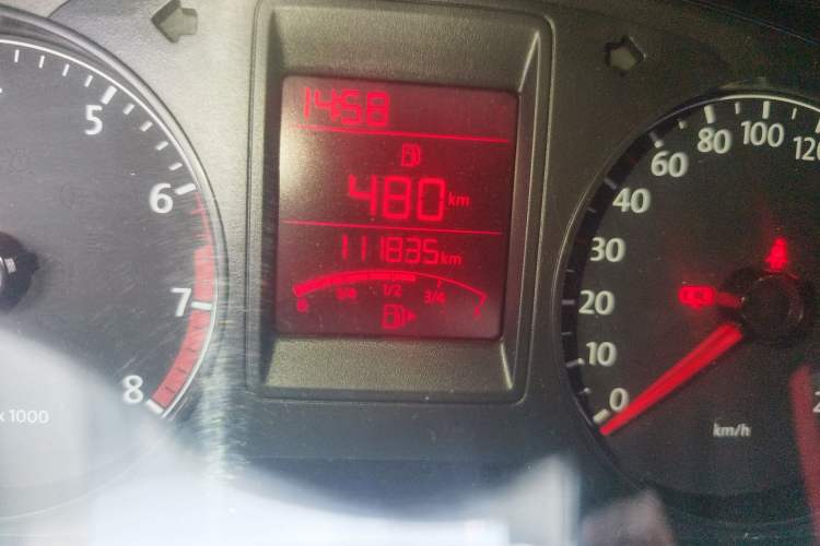 Used Volkswagen Jetta 2013 1.6L Manual Comfort Model
