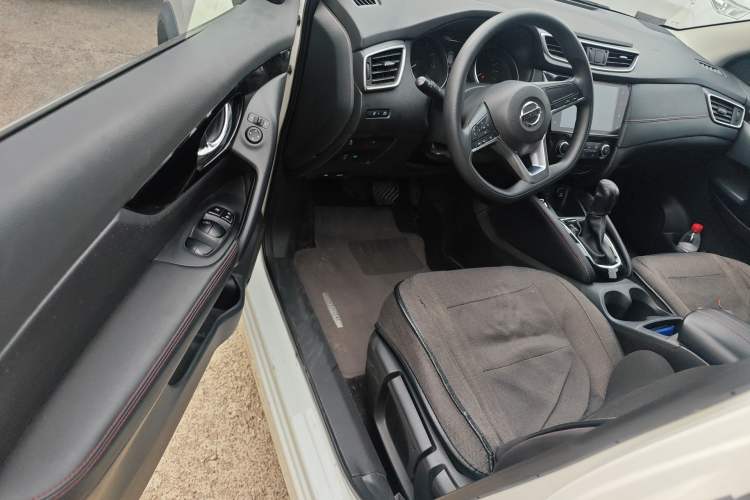 Used Nissan Qashqai 2019 2.0L CVT Smart Enjoyment Version Driver Seat