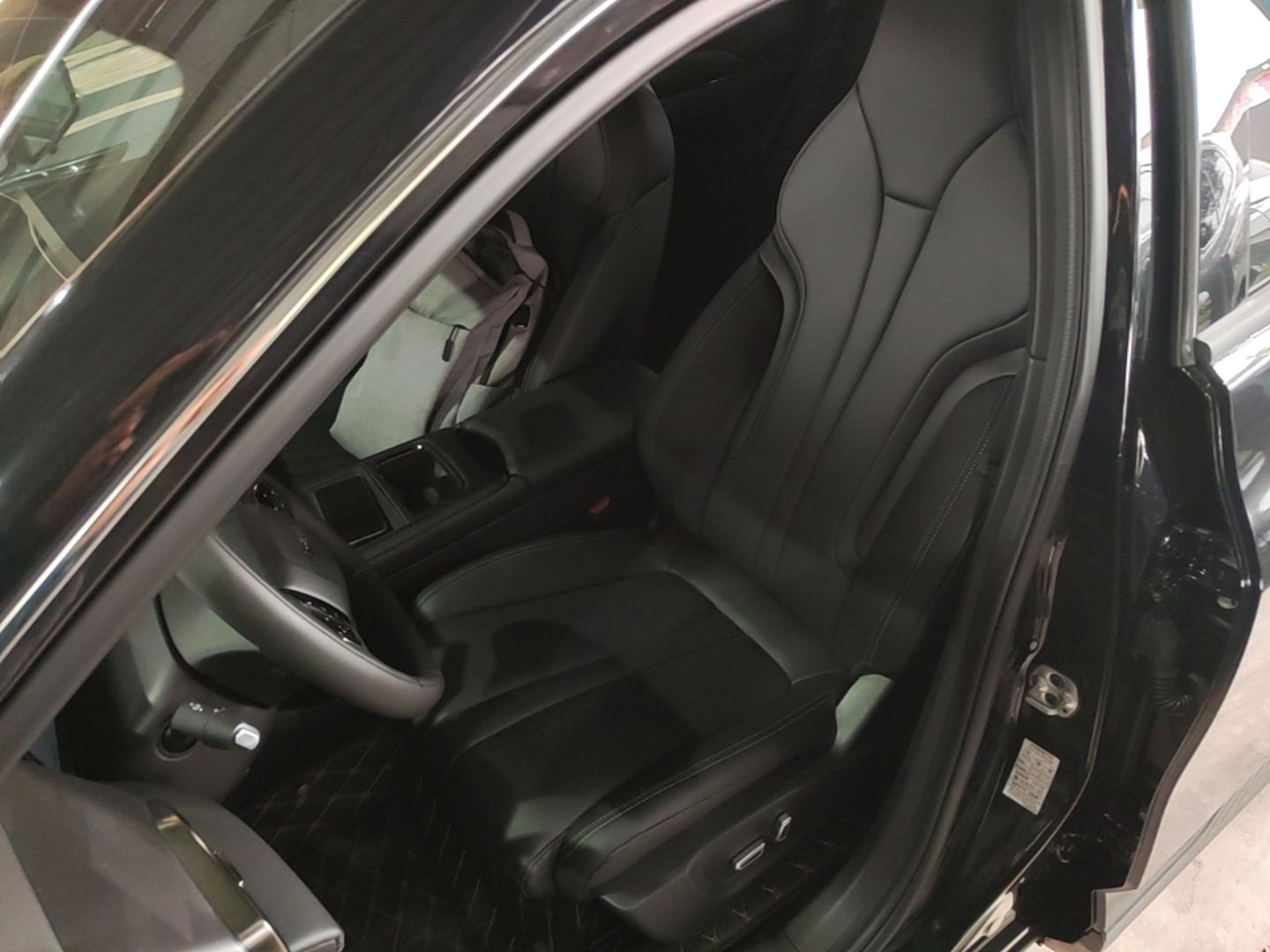 Dongfeng Aeolus L7 New Energy 2026 Model 530 Leisure Edition — снимка 17