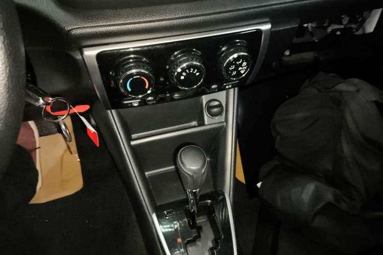 Used Toyota YARiS L Zhi Xuan 2020 X-Trail X 1.5L CVT Luxury Edition
