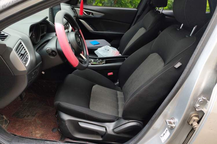 Used Mazda CX-4 2018 2.0L Automatic Two-Wheel Drive Blue Sky Dynamic Version China V Standard