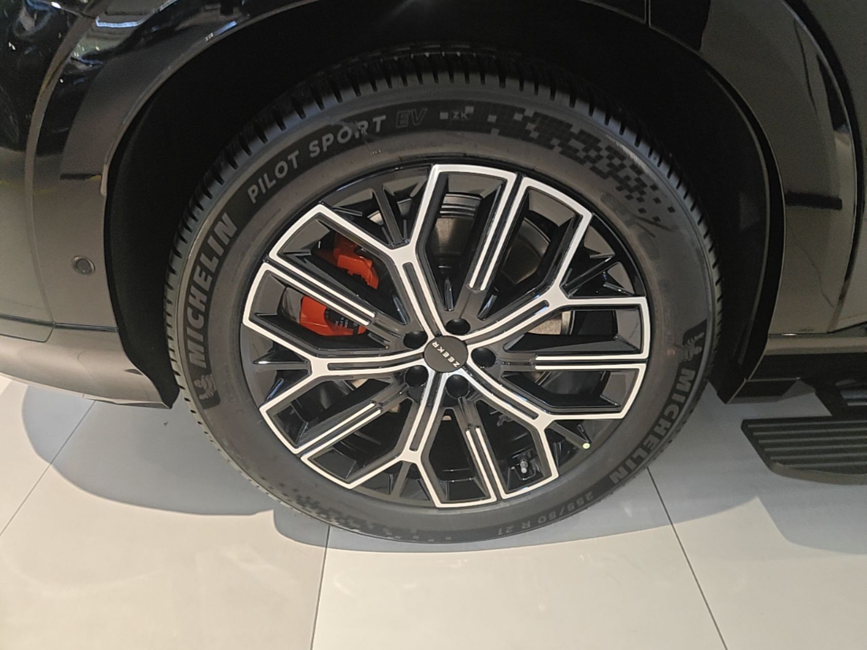 Zeekr 8X 2026 Model Max Edition 55kWh — снимка 11