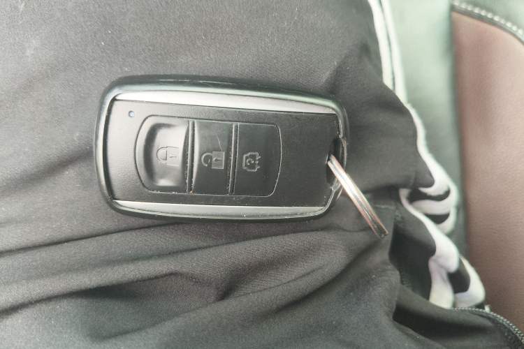 Used Dongfeng Fengon 580 2016 Revised Version 1.5T CVT Luxury Edition