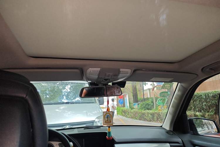 Used Mercedes-Benz GLK-Class 2011 GLK 300 4MATIC Luxury Model Headliner