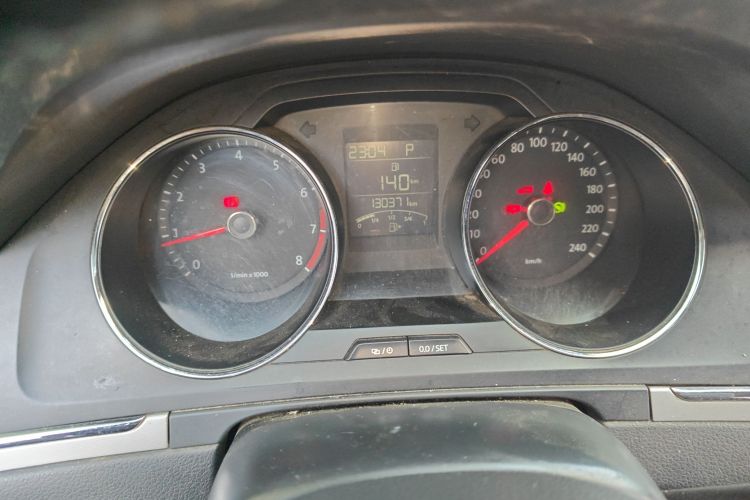 Used Volkswagen Bora 2015 Qihui Edition 1.6L Automatic Fashion Model Instrument Cluster