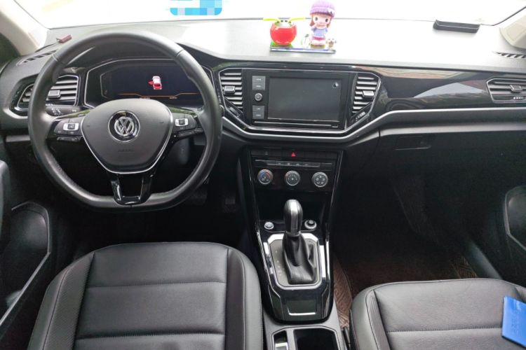 Used Volkswagen T-ROC 2020 280TSI DSG Two-Wheel Drive Comfort Version Center Console