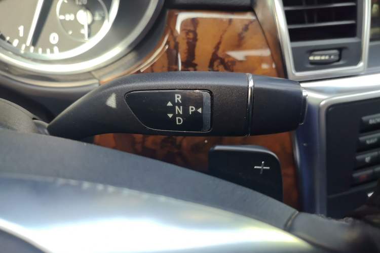 Used Mercedes-Benz M-Class 2015 ML 400 4MATIC Dynamic Model