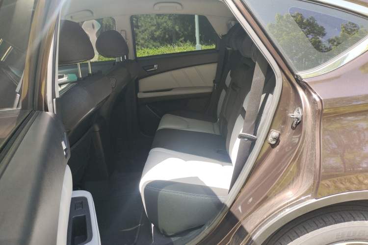 Used Luxgen U6 SUV 2014 1.8T Charm Version