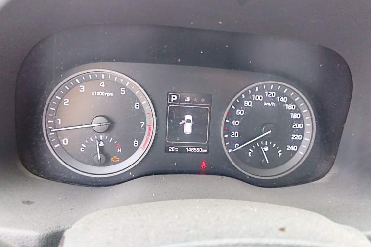 Used Hyundai Tucson 2015 1.6T Dual-Clutch Two-Wheel-Drive Smart Model Instrument Cluster