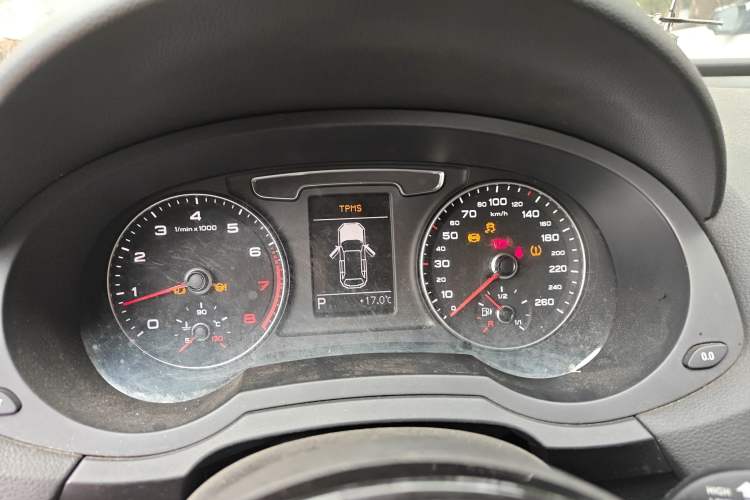 Used Audi Q3 2017 30 TFSI Fashion Model