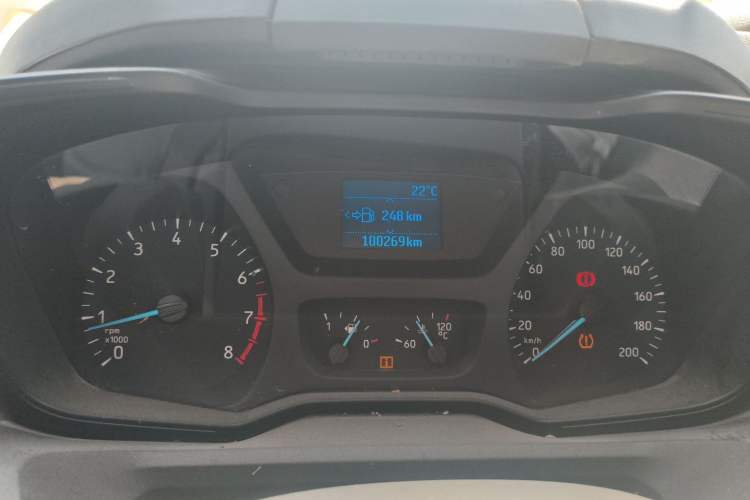 Used Ford Transit 2019 2.0T Gasoline Multi-Function Commercial Vehicle Short Wheelbase Mid-Roof 6-Seater China VI Standard Instrument Cluster