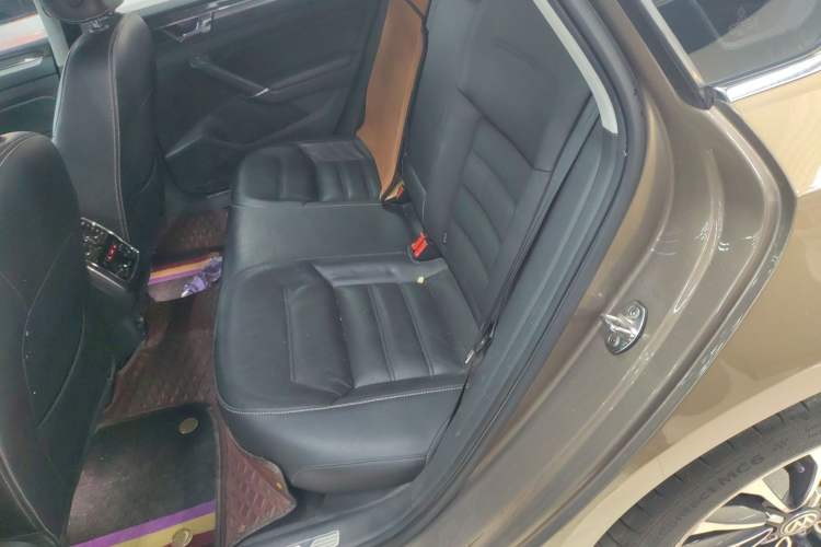 Used Volkswagen Passat 2017 330TSI DSG Prestige Edition
