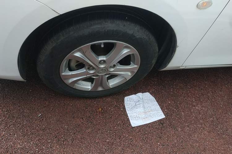 Used Mazda 3 2015 Sedan 1.6L Manual Comfort Model Left Front Wheel Hub