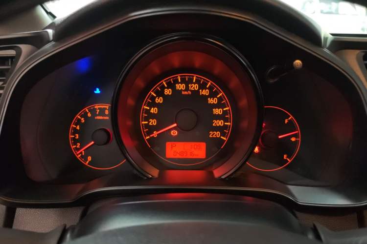 Used Honda Fit 2018 1.5L CVT Comfort Sunroof Version