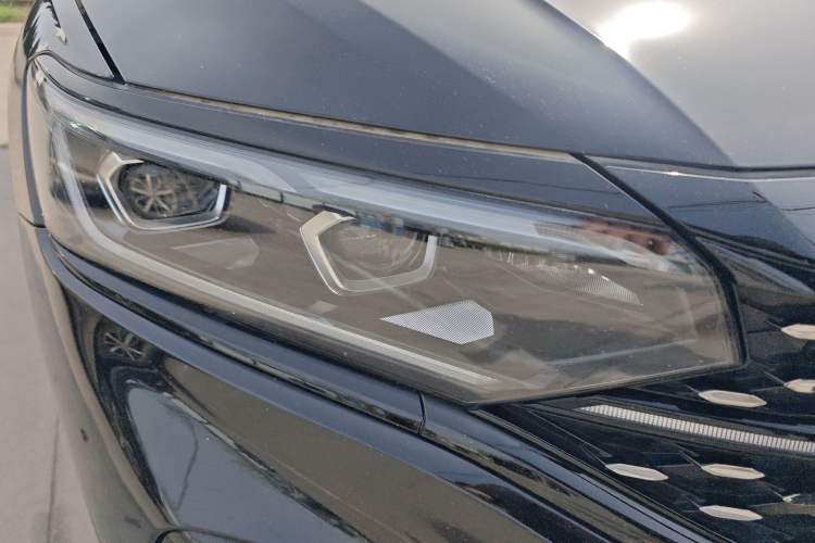 Used Volkswagen Passat 2024 380TSI Starry Luxury Edition