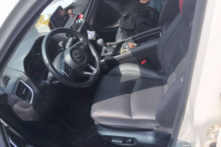 Used Mazda 3 Axela 2019 Cloud-Controlled Version Sedan 2.0L Automatic Luxury Trim China VI Standard