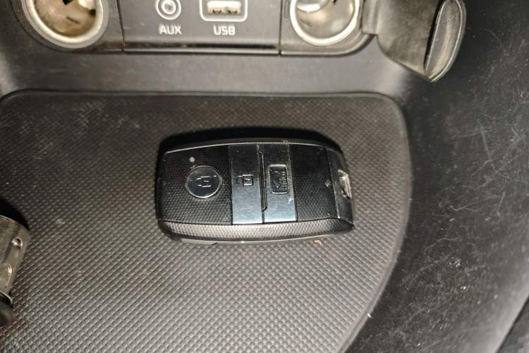 Used Kia KX5 2016 1.6T Automatic Two-Wheel Drive Premium Vehicle Key