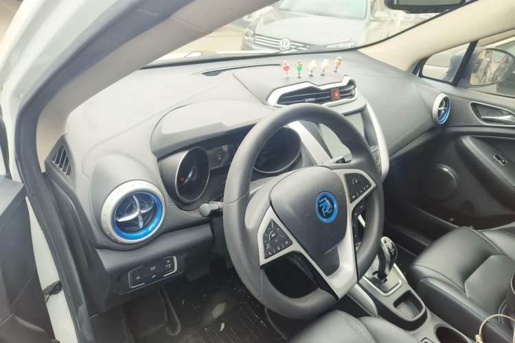 Used BYD Yuan New Energy 2018 EV360 Smart Connect Cool Edition
