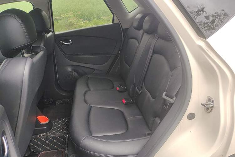 Used Renault Captur 2015 1.2T Automatic Comfort Edition
