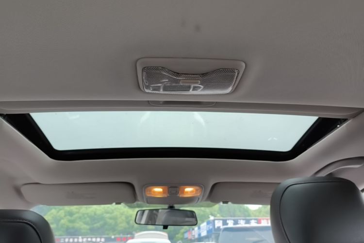 Used CHANGAN Eado 2013 1.6L Automatic ZhiKu Model China IV Standard Headliner