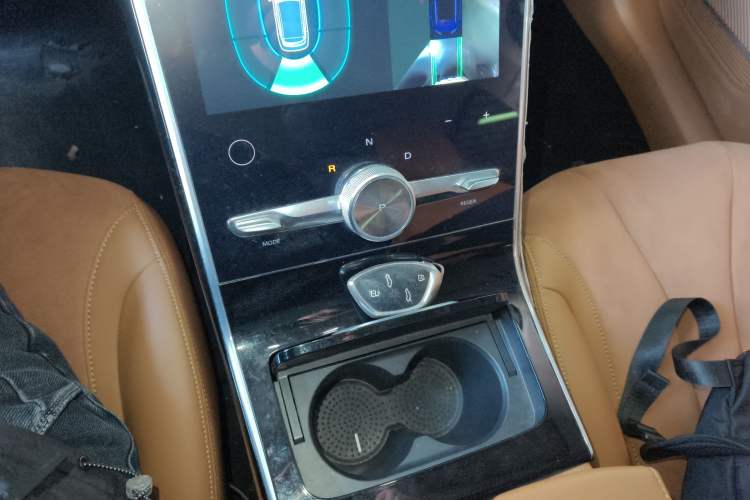 Used Roewe MARVEL X 2018 Rear-Drive Model Gear Lever