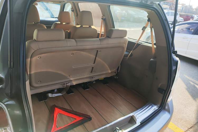 Used Buick GL8 2014 2.4L Classic Edition