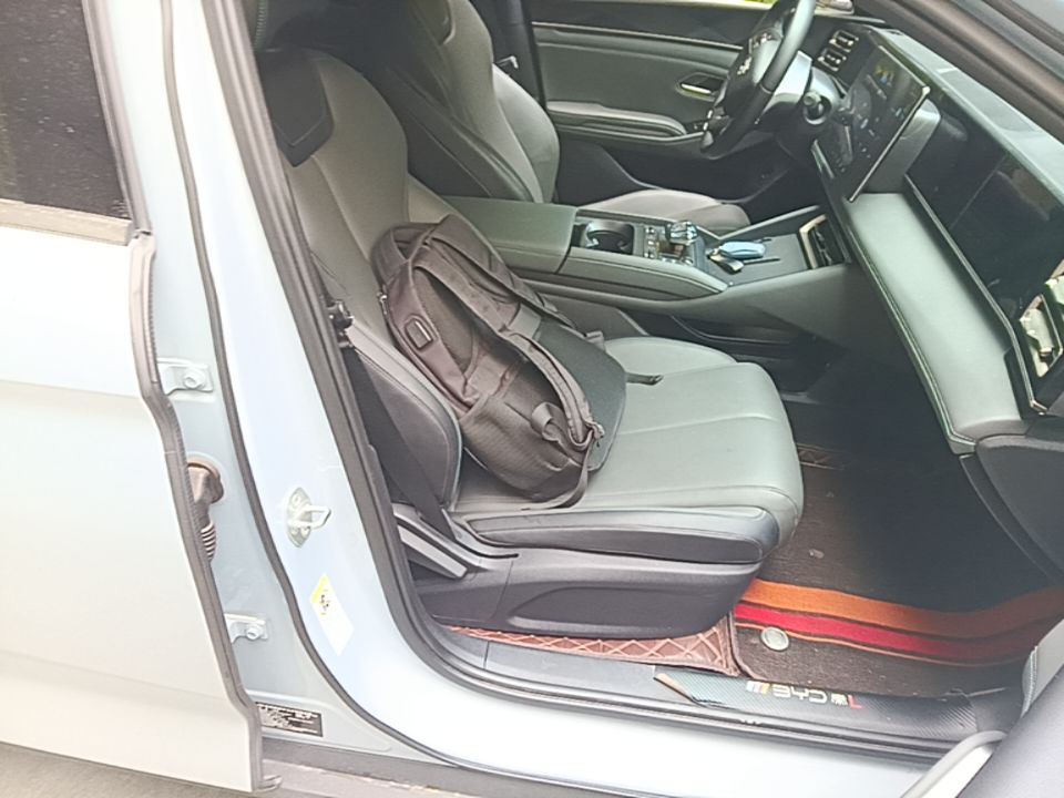 BYD Qin L 2024 DM-i 80KM Beyond Model — снимка 19