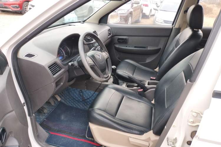 Used Wuling Hongguang 2014 1.5L S Standard Version
