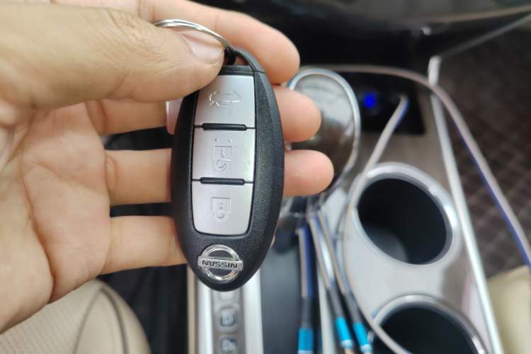 Used Nissan Teana 2014 Duke 2.5L XV Glory Edition
