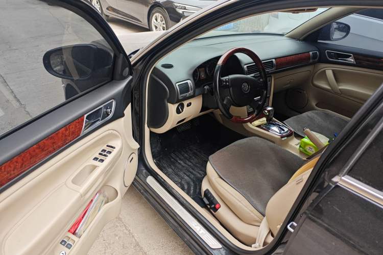 Used Volkswagen Passat 2009 1.8T Automatic Zunjie Model
