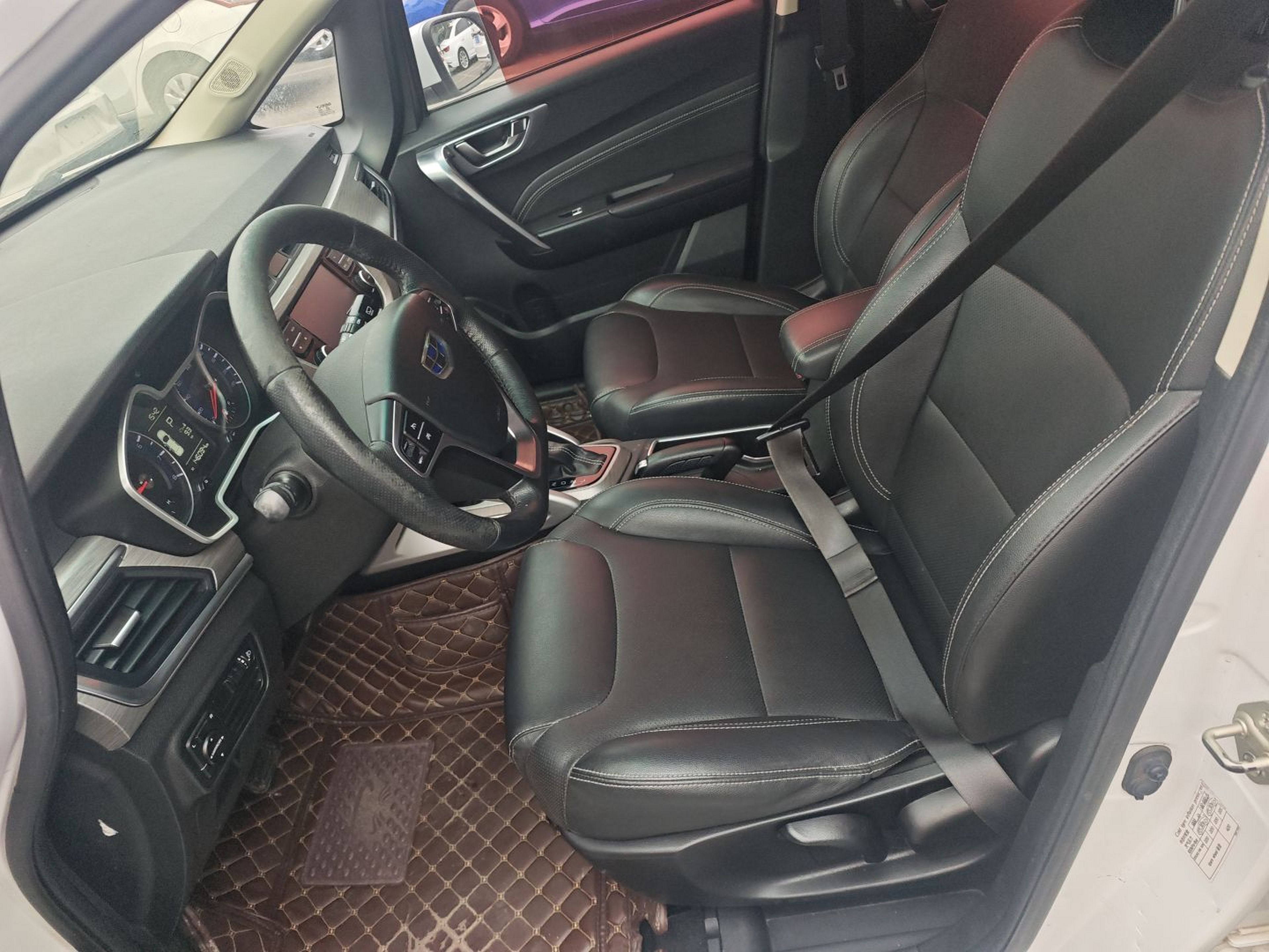 Interior delantero