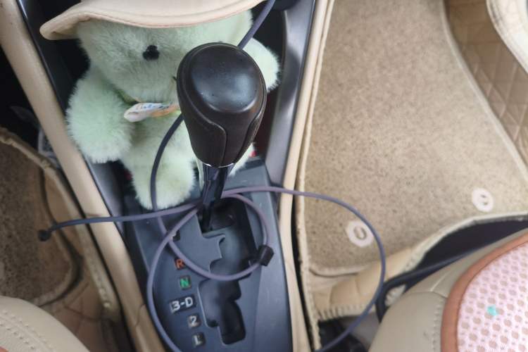 Used Toyota YARiS L Zhi Xuan 2015 1.5E Automatic Charm Edition