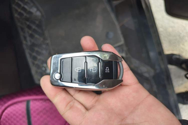 Used BAW Ruisheng Ace M7 2023 2.0L Long-wheelbase Executive Version 9 Seats