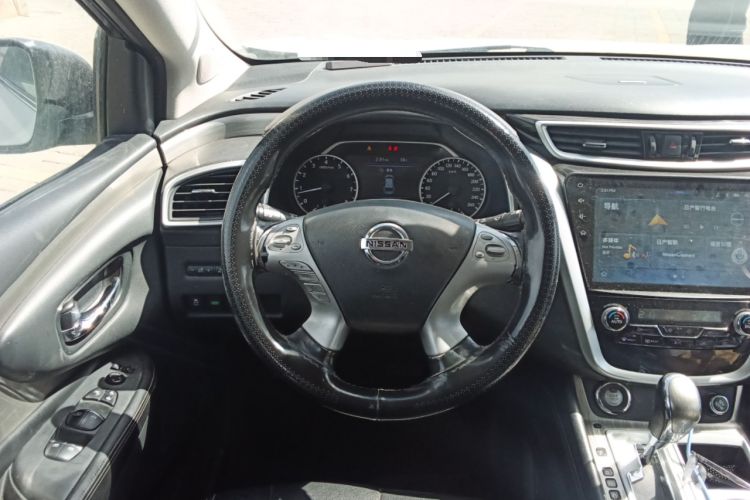 Used Nissan Murano 2019 2.5L XL Two-Wheel Drive Smart Connect Luxury Edition China VI Standard
