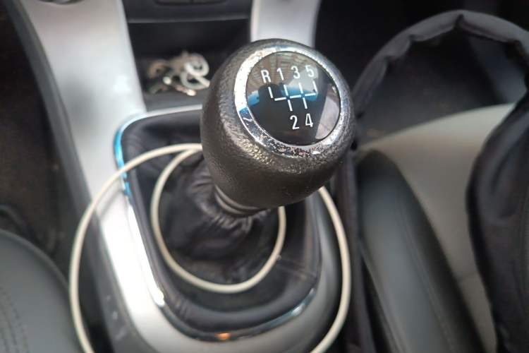 Used Chevrolet Cruze 2013 1.6L SL MT
