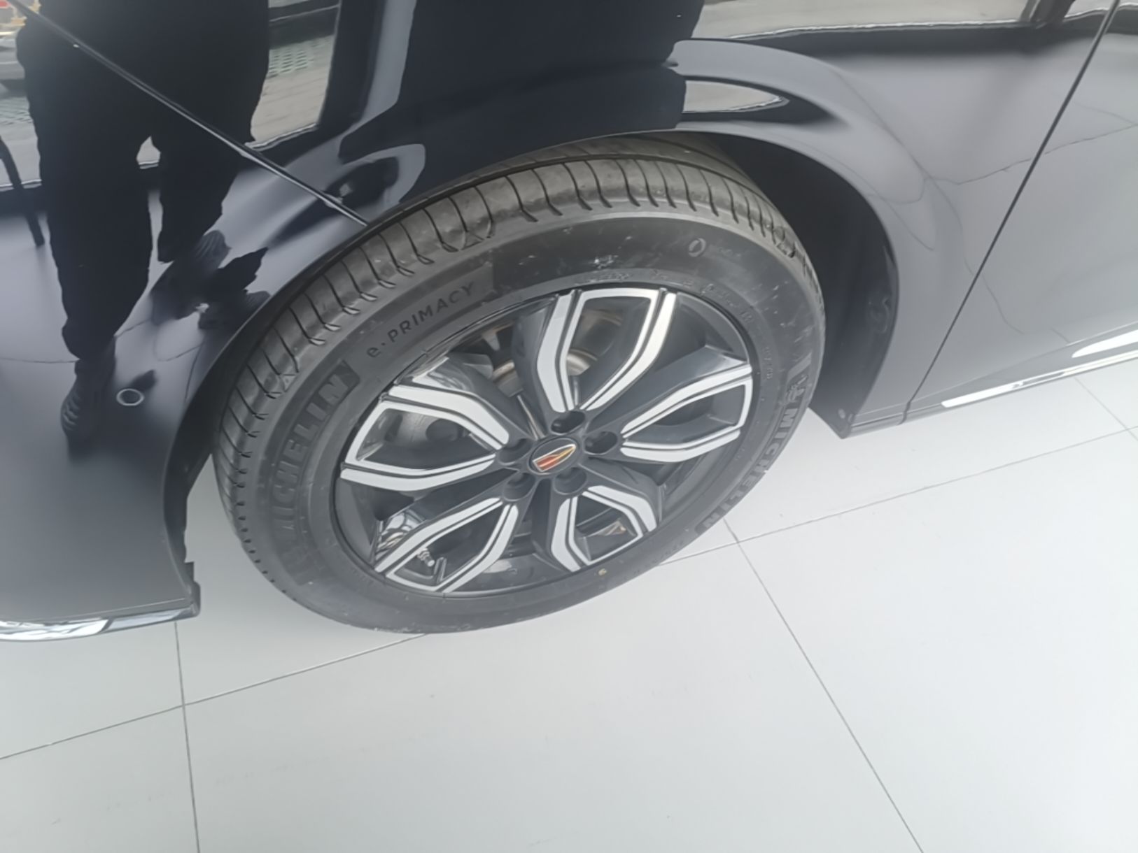 Hongqi HQ9 2023 2.0T Smart Connect Flagship Edition - Chinese Trim Ling — снимка 10