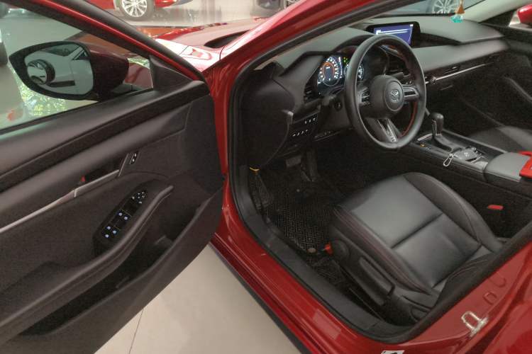 Used Mazda Mazda 3 Axela 2022 2.0L Automatic Zhiqing Edition
