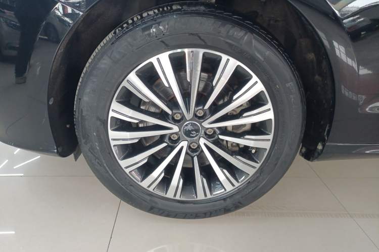 Used Hongqi H7 2018 2.0T Elite Edition